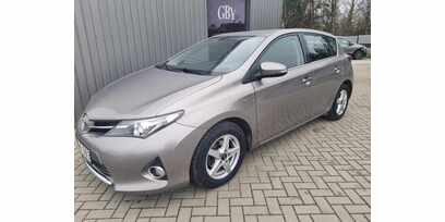 Toyota Auris, 2013-08